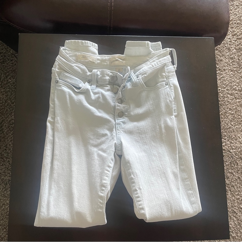 Universal Thread High Rise Jeans - Light Blue